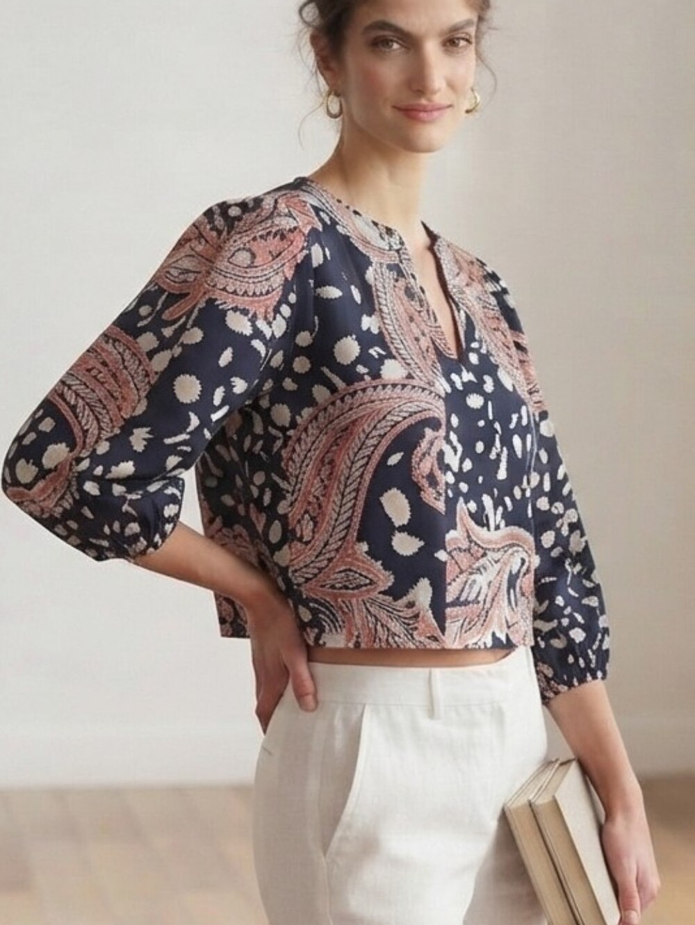Who What Wear Black & Blush Paisley Split-Neck Crop Blouse Sz L